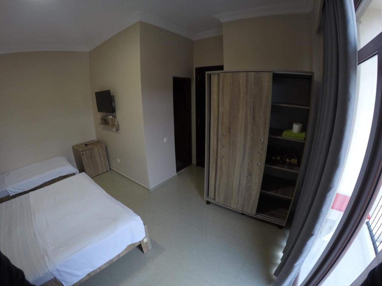 Hotel Estonia Two Koboeleti Buitenkant foto